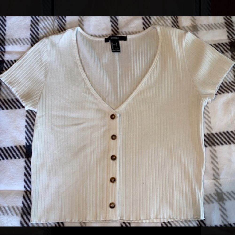 Size large white crop top.